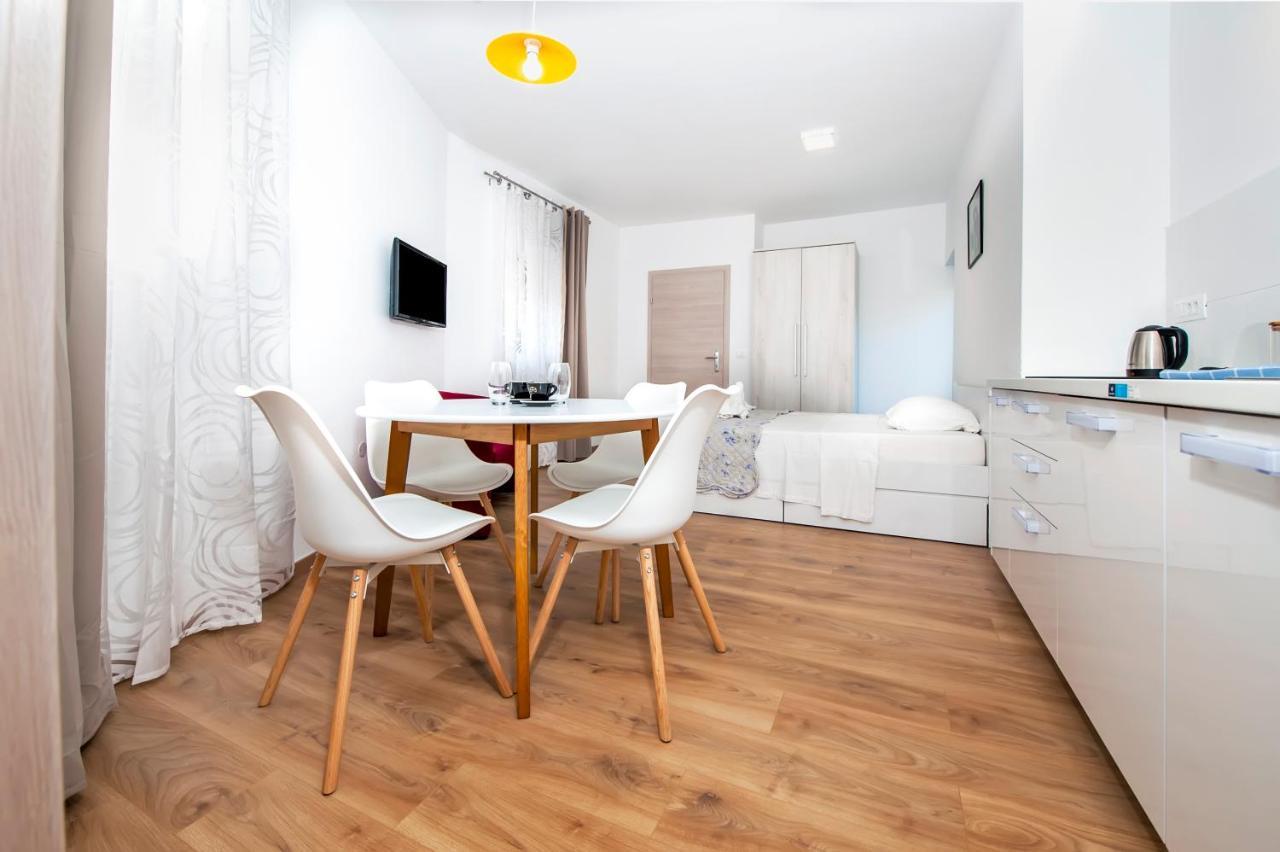Apartments In Rovinj Centre Екстер'єр фото