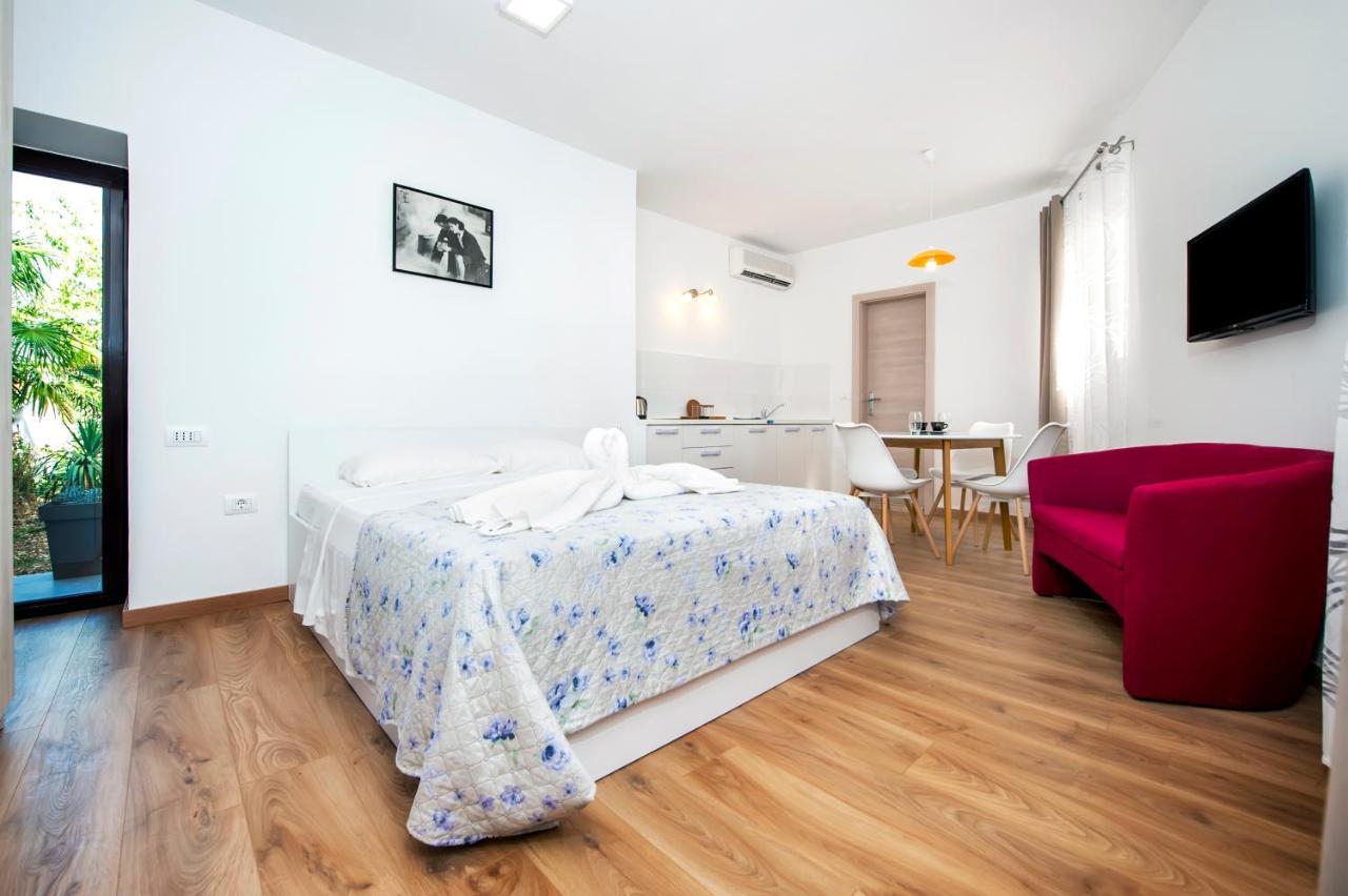 Apartments In Rovinj Centre Екстер'єр фото